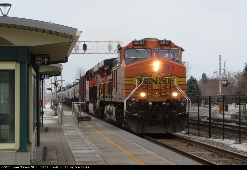 BNSF 4641 West